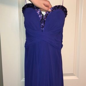 La Femme Purple prom/formal dress